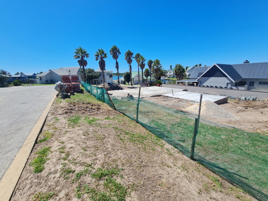 3 Bedroom Property for Sale in Marina Martinique Eastern Cape